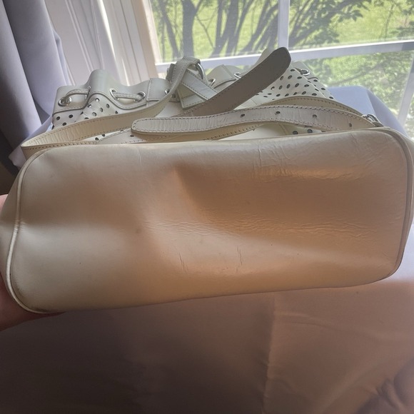 Olivia Harris Tribeca White Perforated Leather Zipper Backpack Bag Purse - Picture 7 of 16